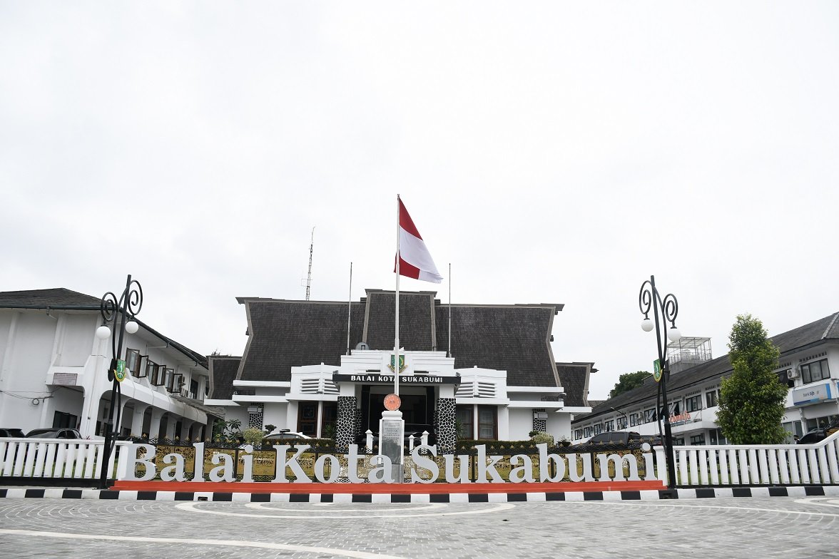 Kota Sukabumi menyimpan segudang fakta menarik yang menjadikannya salah satu daerah paling unik di Jawa Barat.