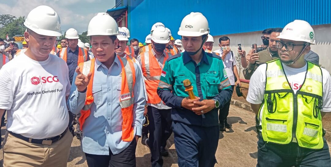 Menteri KLHK Janji Tangani Perusakan Gunung Salak, Aktivis Soroti Ketimpangan Penegakan Hukum