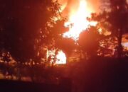 Penampakan Kebakaran Hanguskan Rumah Warga di Gegerbitung