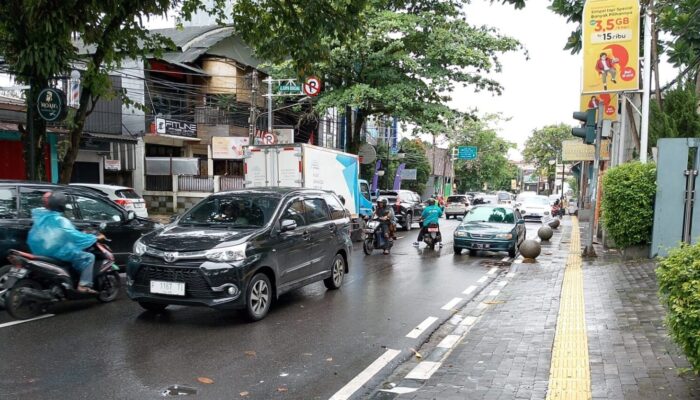 Jalan Suryakencana Sukabumi: Jejak Sejarah, Pusat Ekonomi, dan Mitos Batu Hitam