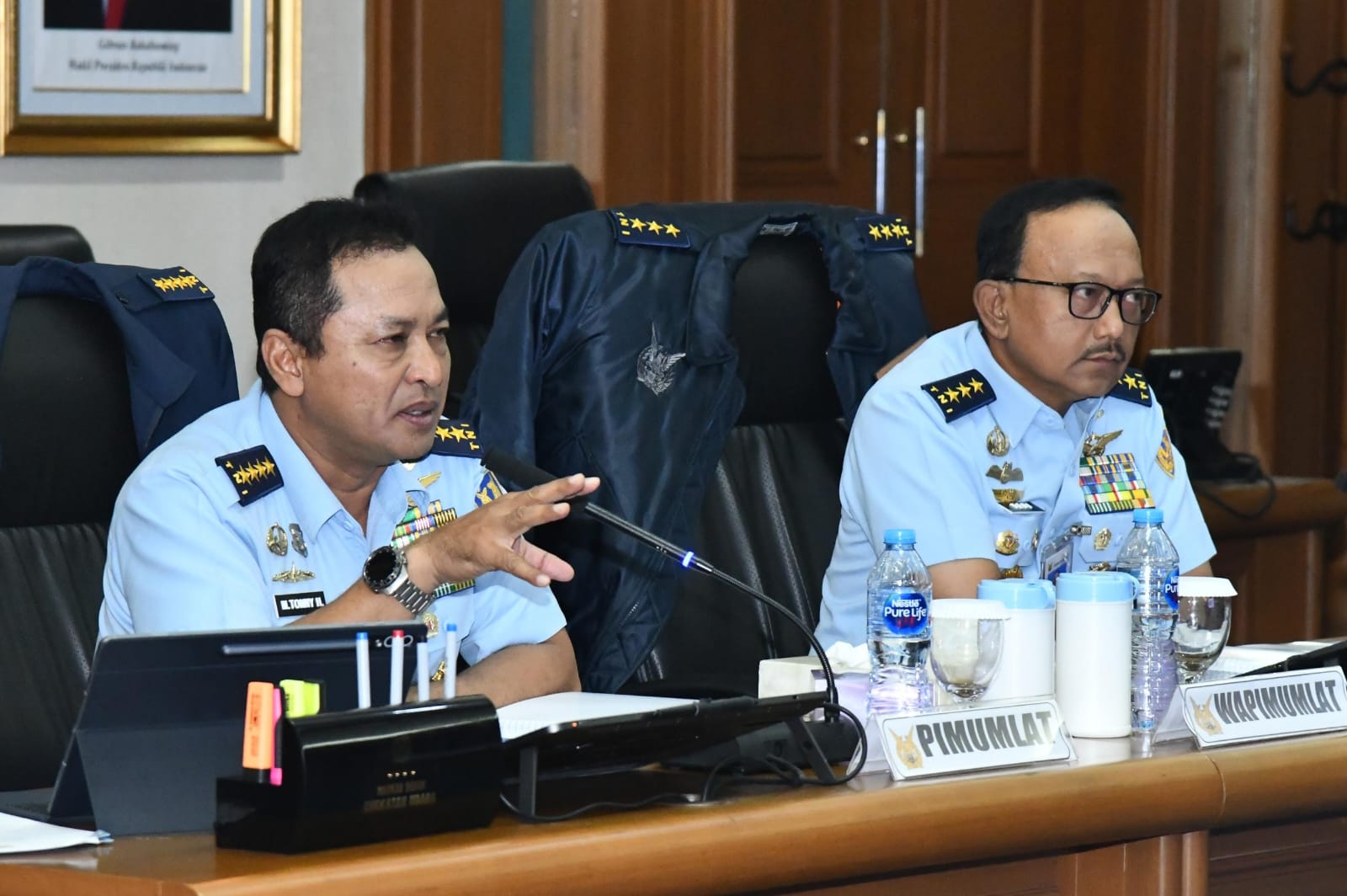 Kepala Staf TNI Angkatan Udara (Kasau), Marsekal TNI M. Tonny Harjono, menegaskan bahwa Latihan Angkasa Yudha 2025 harus menjawab ancaman nyata, bukan sekadar seremonial