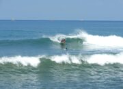 Cimaja, Surga Surfing Dunia di Sukabumi yang Tak Pernah Sepi Ombak