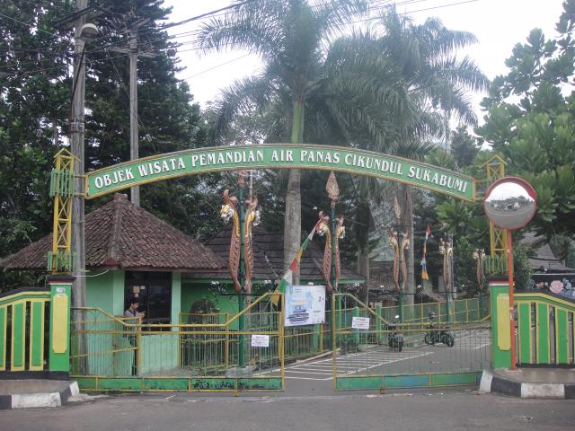 Pemerintah Kota Sukabumi melalui Dinas Kepemudaan, Olahraga, dan Pariwisata (Disporapar) menyiapkan terobosan baru dalam pengelolaan aset wisata daerah. Salah satunya adalah Pemandian Air Panas (PAP) Cikundul yang akan dilelang kepada investor
